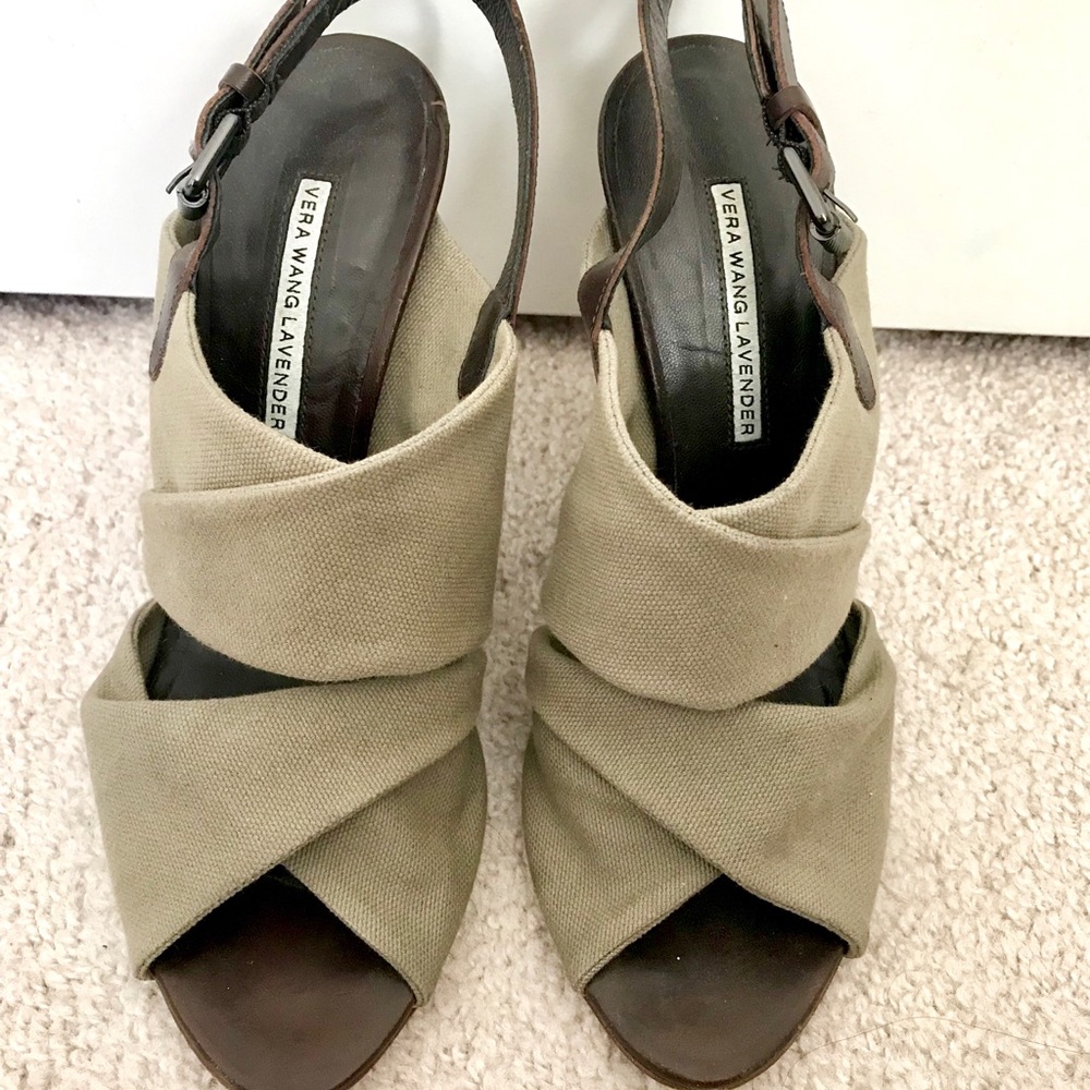 Vera Wang Lavender George Green Slingback Heels